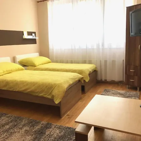 Gyongyvirag Apartman Harkány